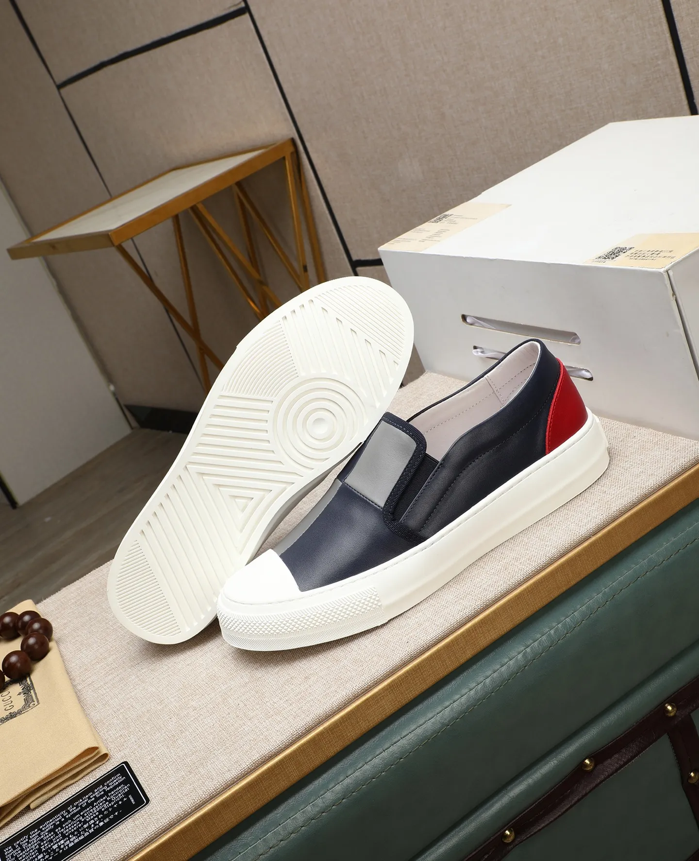 Men's men's shoes 💰440 GUCCI🔍🔍The latest model is on sale at the same time at the counter. Original calfskin imported from Italy, genuine leather lining, (high-end, noble, and classy) with exquisite workmanship. Sole: Original sole provided by the original factory, ⚠Exclusive double-layer movable molded sole super comfortable⚠, real shot 🎬The real thing is better🔍🔍"High quality·Follow the order" Code number 38-44